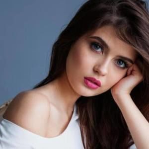 Meet your Posher, Cam